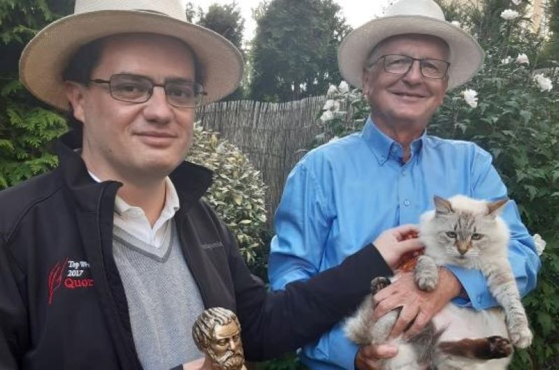 Prof. Alejandro Jenkins, prof. Robert Alicki i kot