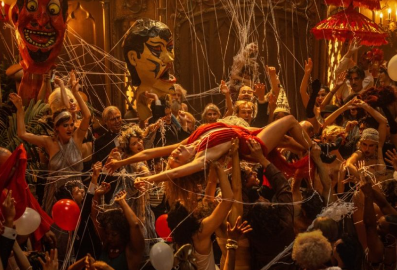 Kadr z filmu Babilon