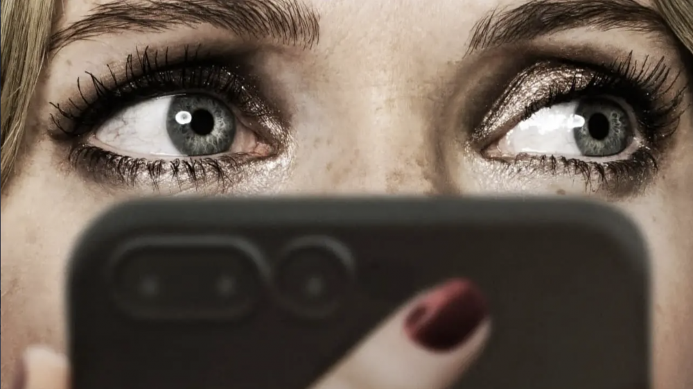 Kadr z filmu Przyjmij/Odrzuć