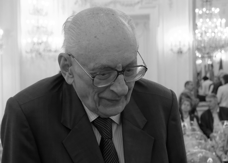 Władysław Bartoszewski