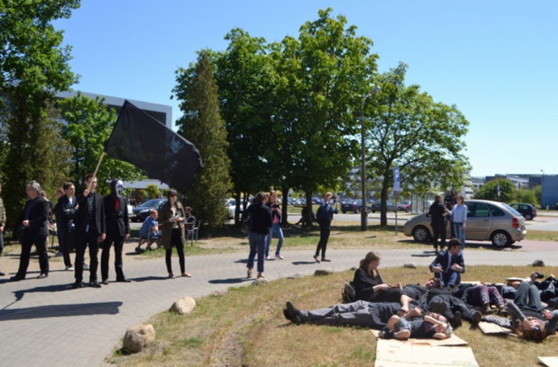 Happening protestacyjny Śmierć Uniwersytetu