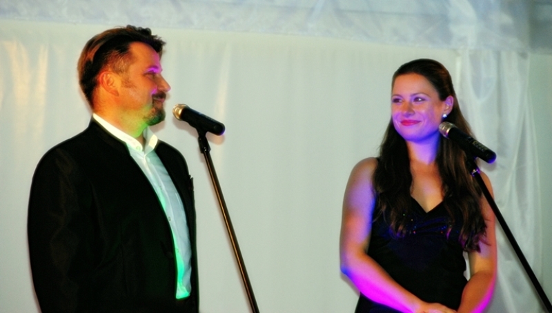 Magdalena Chmielecka i Paweł Skałuba podczas Gali Operowej w Pałacu w Leźnie