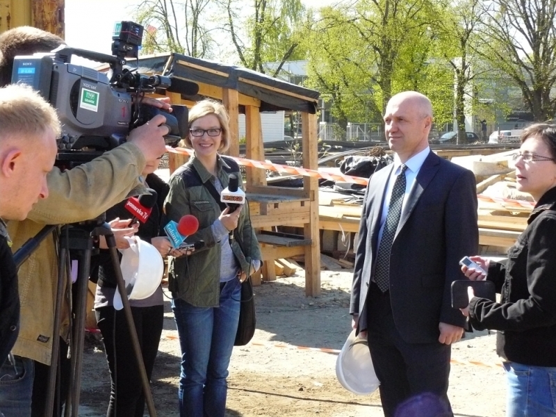 Prof. Igor Konieczny odpowiada na pytania trójmiejskich dziennikarzy