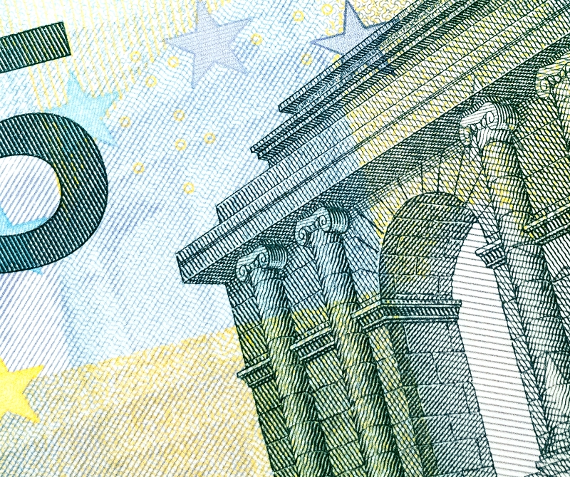 Fragment banknotu 5 euro Fot. Didier Weemaels/Unsplash