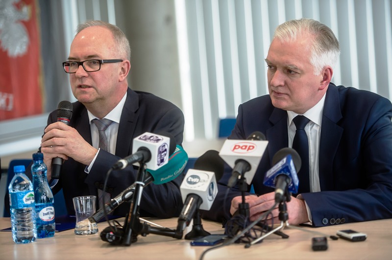 JM Rektor prof. Jerzy Gwizdała i minister nauki i szkolnictwa wyższego Jarosław Gowin Fot. KFP