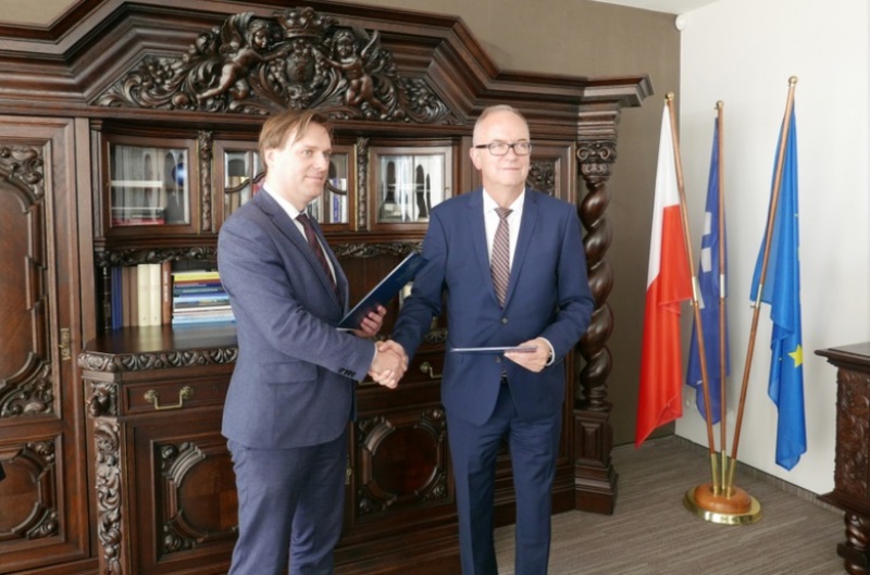 Podpisanie porozumienia