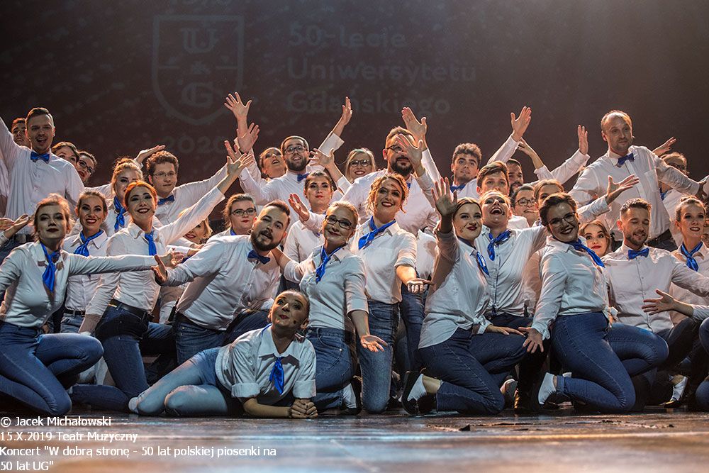 Występ akademickich zespołów w Teatrze Muzycznym, Fot. Jacek Michałowski