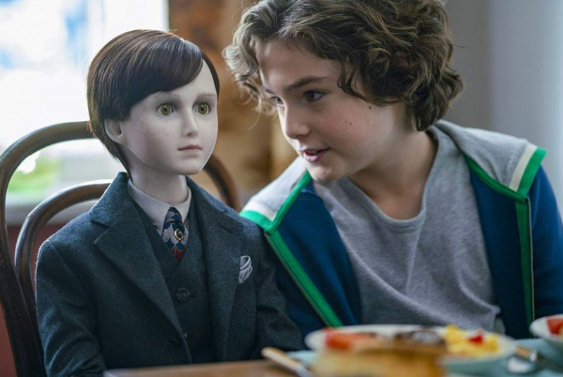 Kadr z filmu Brahms: The Boy II