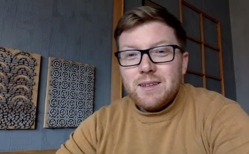 dr Tomasz Snarski